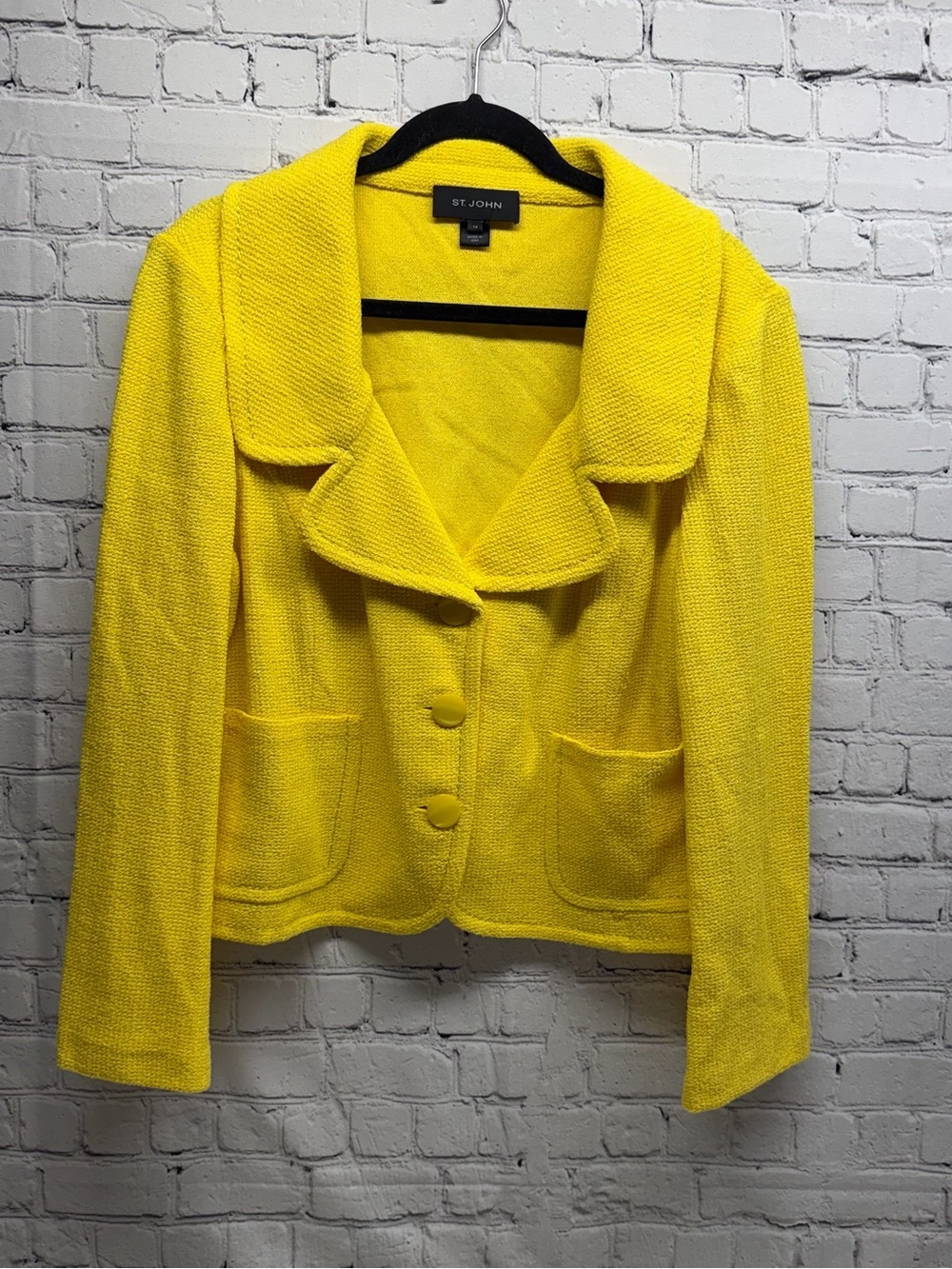 St. John Bright Yellow knit  Button Jacket  size 14